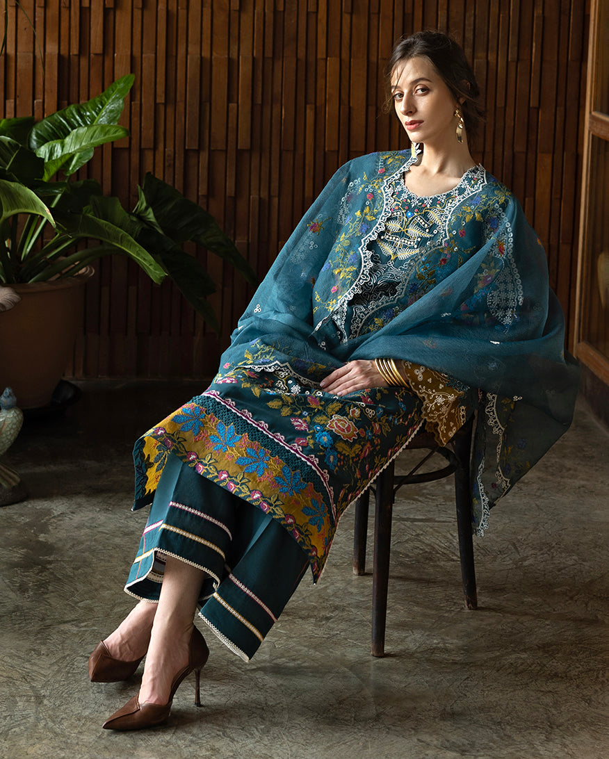 Esmel Mon Tresor Luxe Lawn 26