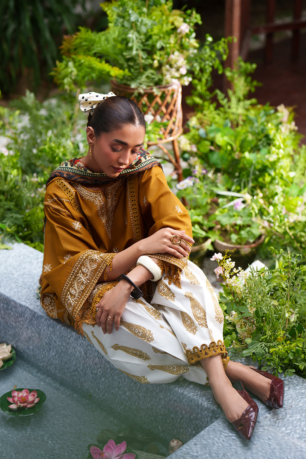 Saira Rizwan Laanem Luxury Lawn-Yellow