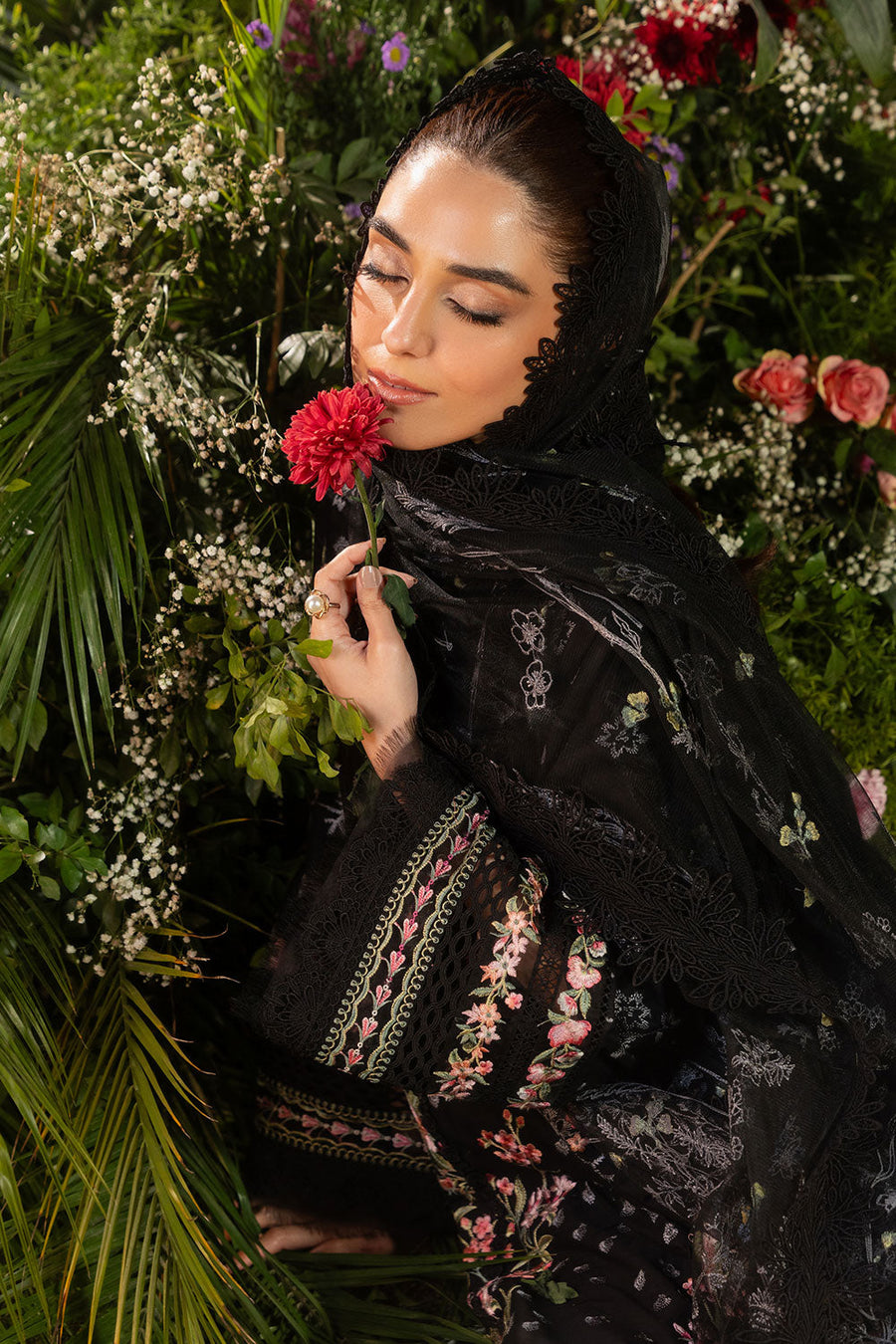 Sobia Nazir Luxury Lawn