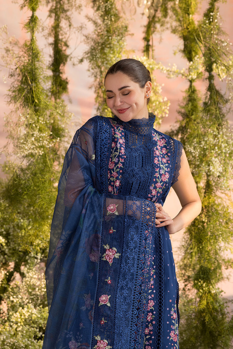 Sobia Nazir Luxury Lawn