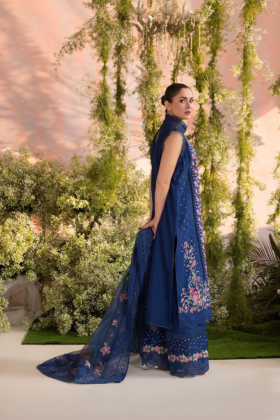 Sobia Nazir Luxury Lawn