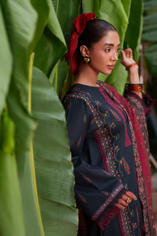 Saira Rizwan Laanem Luxury Lawn –Black