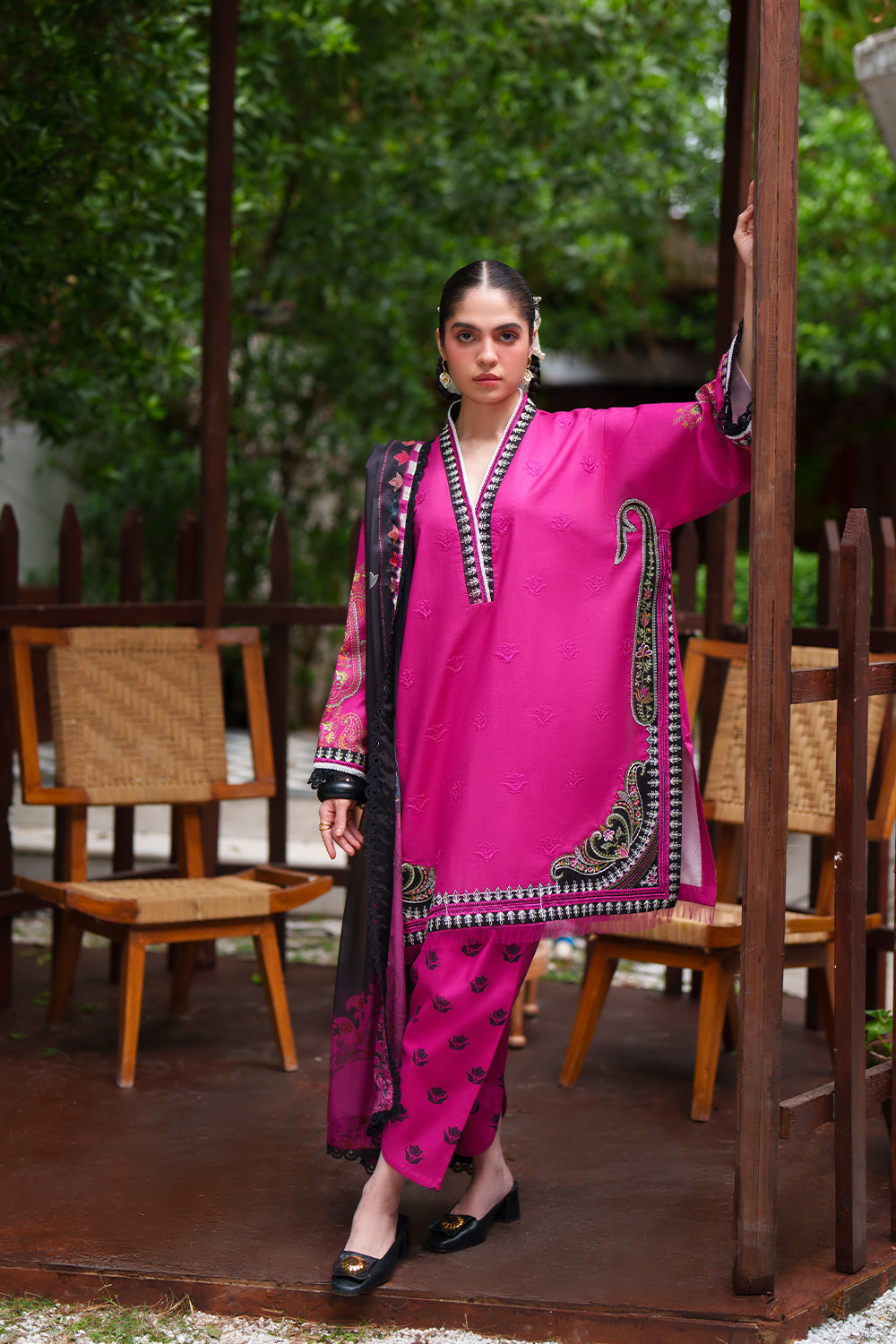 Saira Rizwan Laanem Luxury Lawn