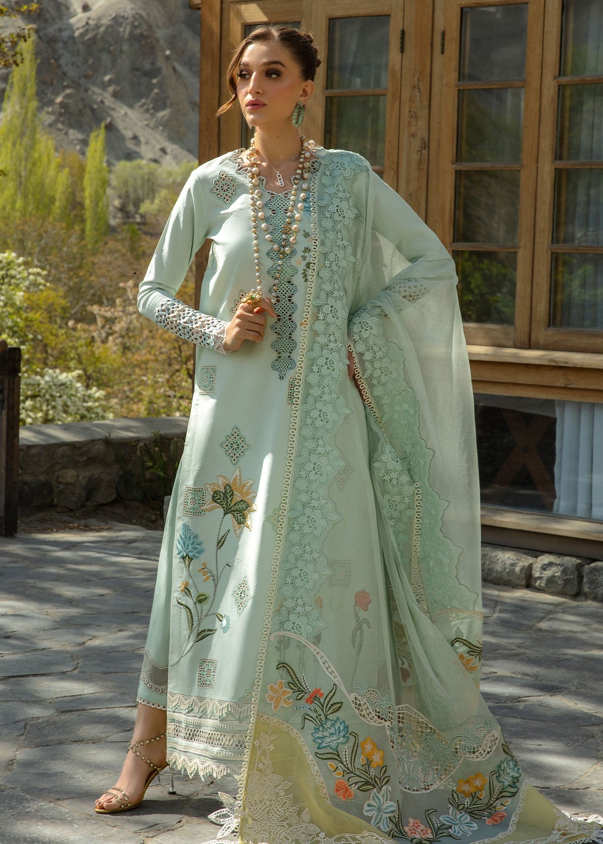 Crimson X Saira Shakira Luxury Lawn
