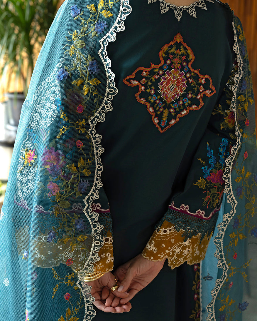 Esmel Mon Tresor Luxe Lawn 26