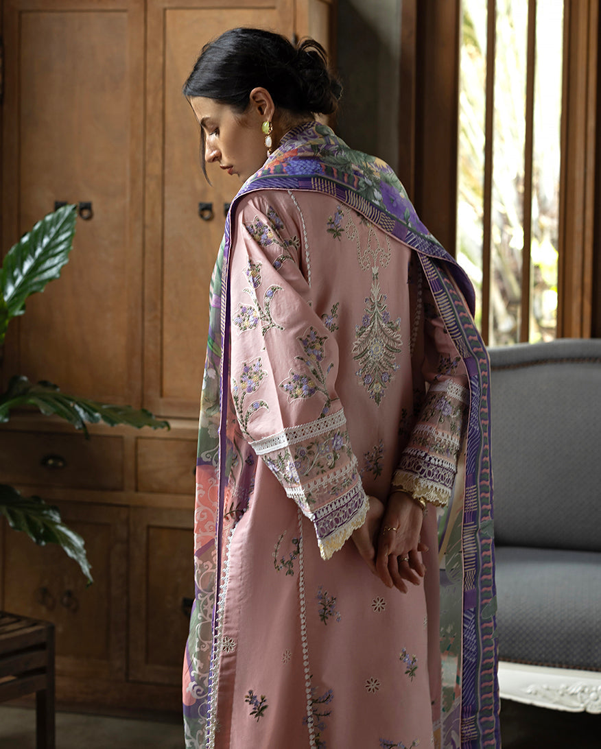 ESMEL MON TRESOR LUXE LAWN
