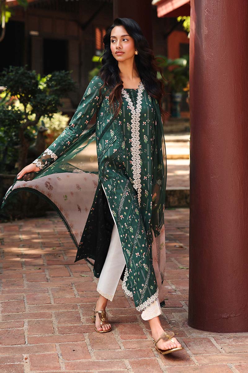 Qalamkar QPrints Spring/Summer Lawn