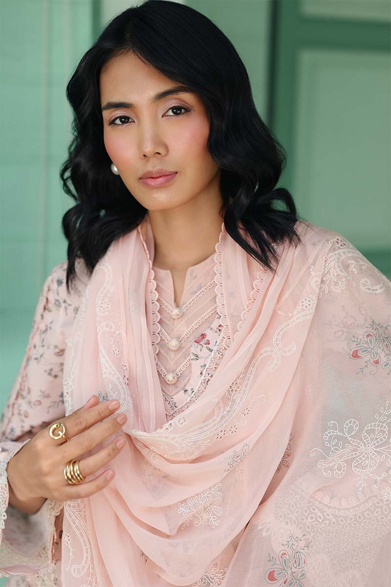 Qalamkar QPrints Spring/Summer Lawn