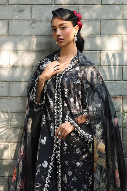 Qalamkar QPrints Spring/Summer Lawn