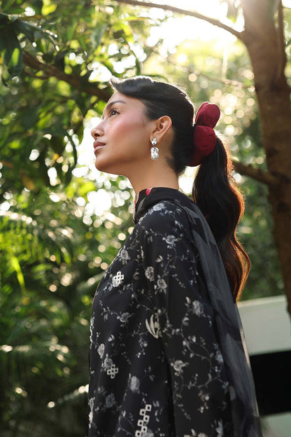 Qalamkar QPrints Spring/Summer Lawn