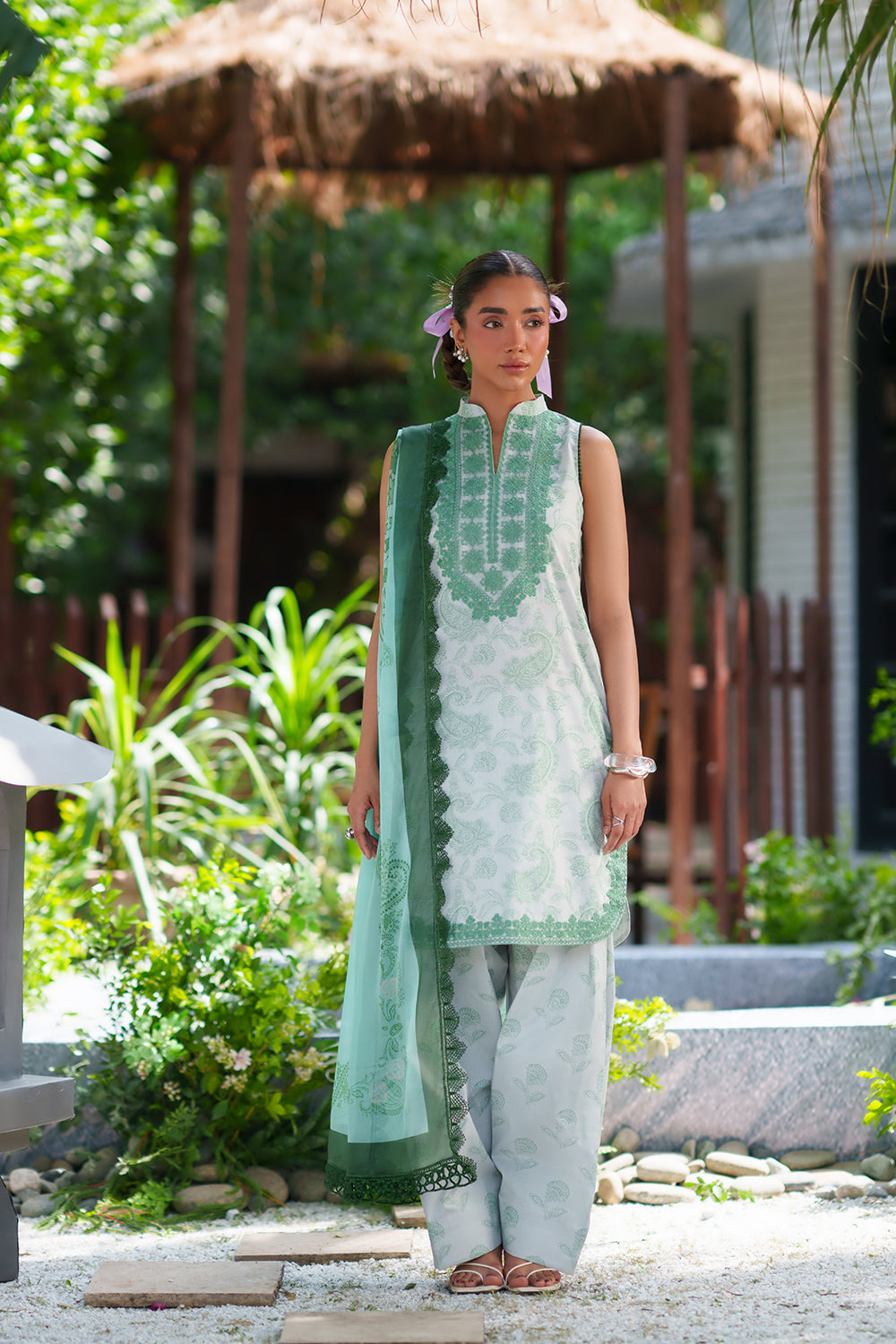 Saira Rizwan Laanem Luxury Lawn-Green