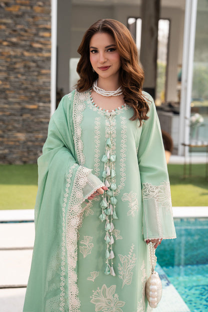 Rang Rasiya Carnation Lawn Eid Edit –Hiba