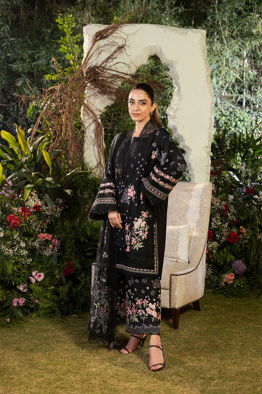 Sobia Nazir Summer Luxury Lawn
