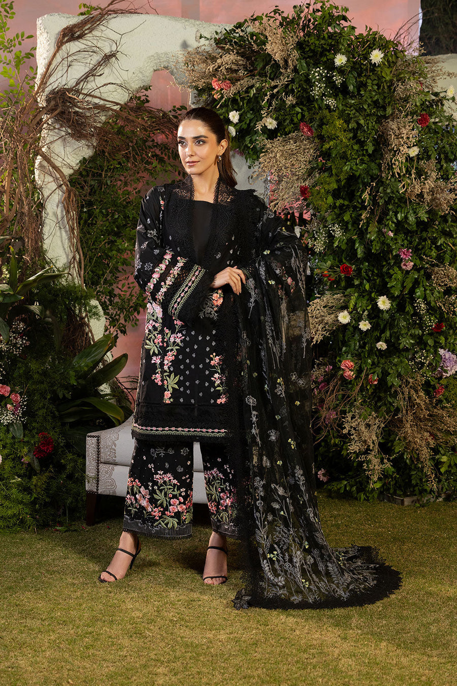 Sobia Nazir Summer Luxury Lawn