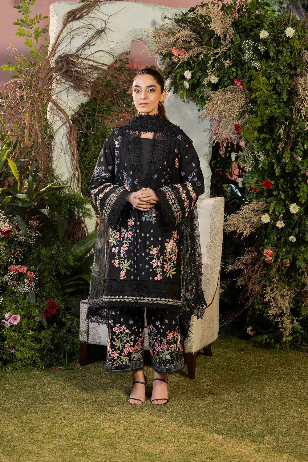 Sobia Nazir Summer Luxury Lawn