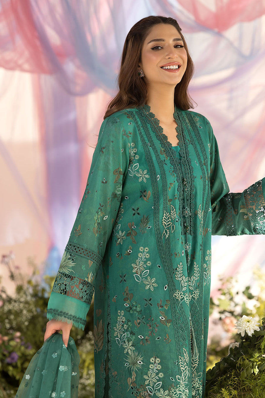 Sobia Nazir Summer Luxury Lawn