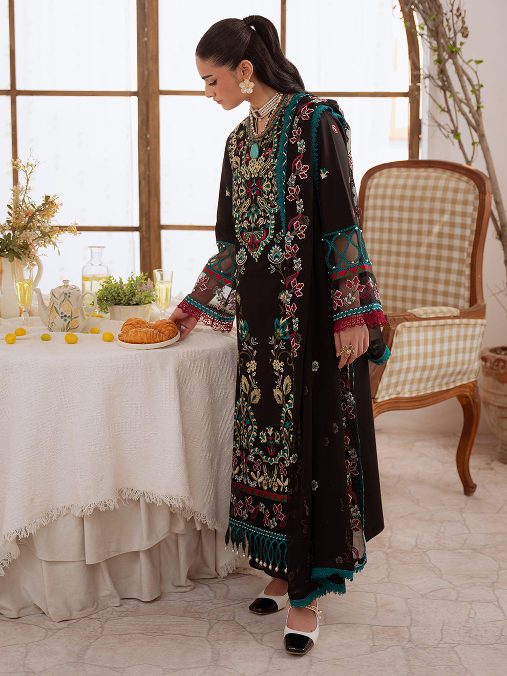 Mahnur Shanaya Lawn Spring/Summer