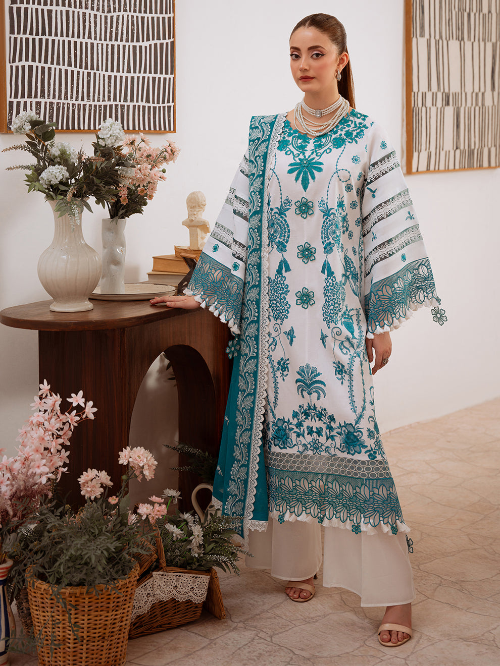 Mahnur Shanaya Lawn Spring/Summer