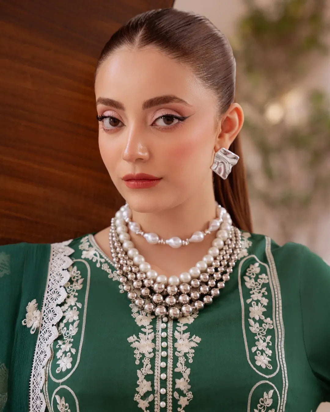 Mahnur Shanaya Lawn Spring/Summer