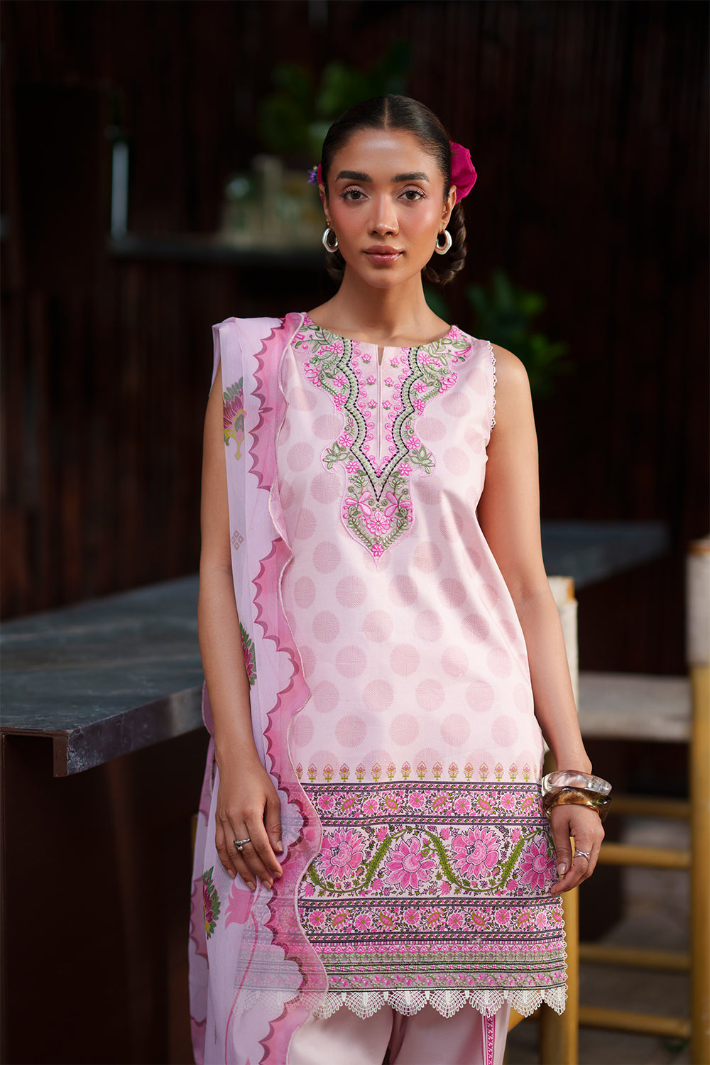 Saira Rizwan Laanem Luxury Lawn –Pink