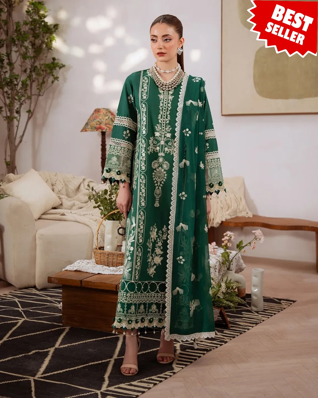 Mahnur Shanaya Lawn