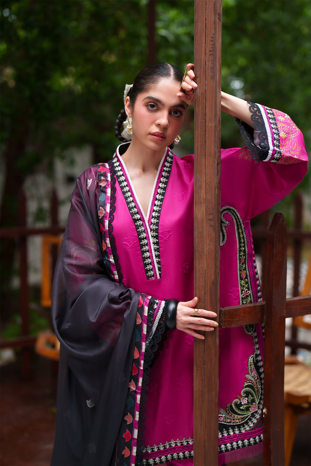 Saira Rizwan Laanem Luxury Lawn