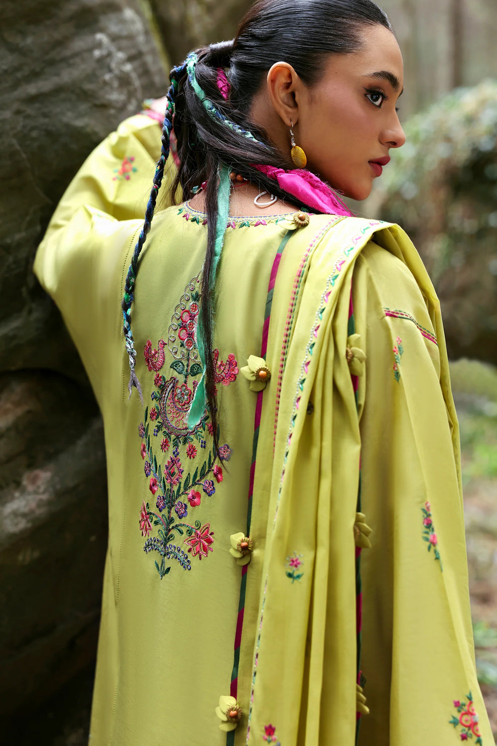 Zaha - Neelum Lawn'25