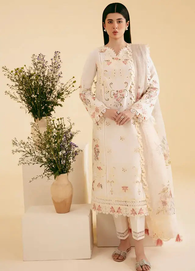 Qalamkar Qlinekari Chikankari Lawn
