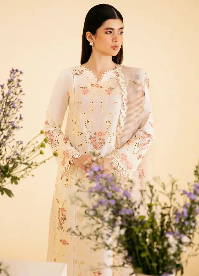 Qalamkar Qlinekari Chikankari Lawn