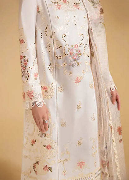 Qalamkar Qlinekari Chikankari Lawn