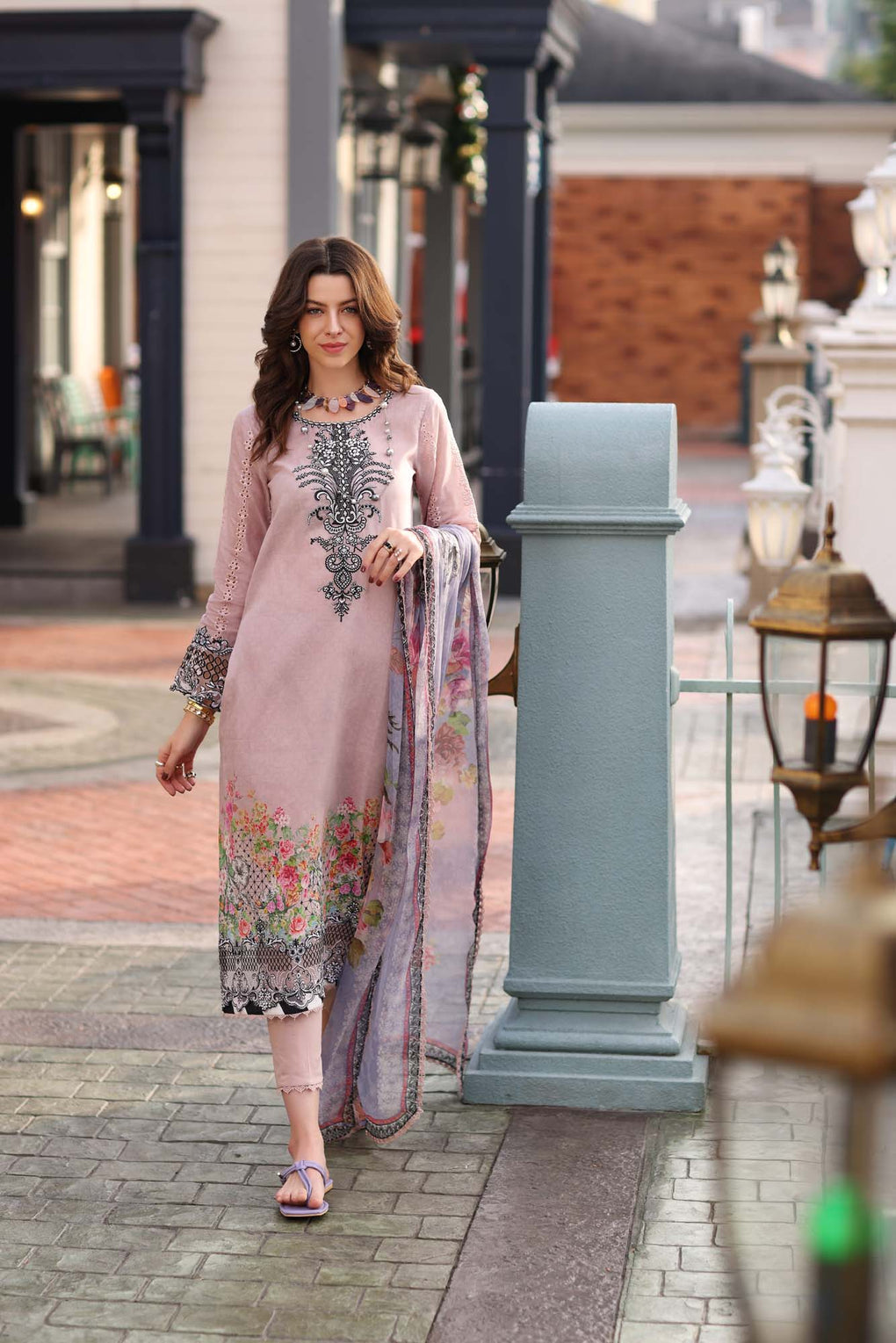 NOOR BY SAADIA ASAD